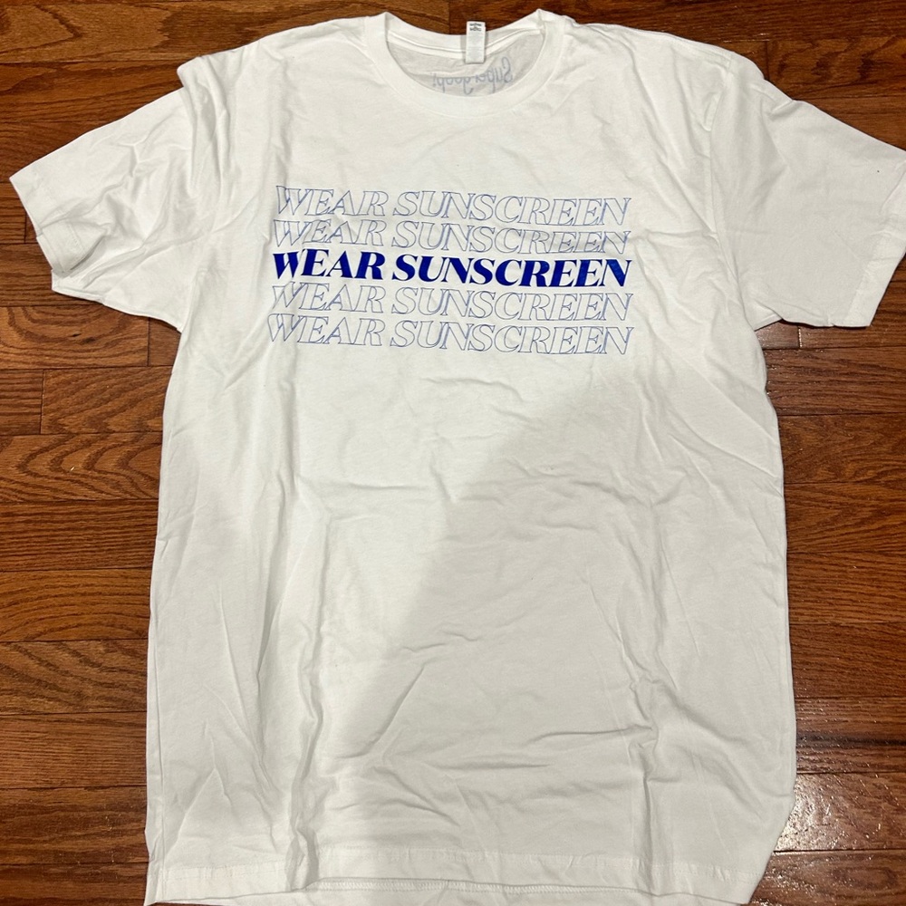 Supergoop! Brand tshirt